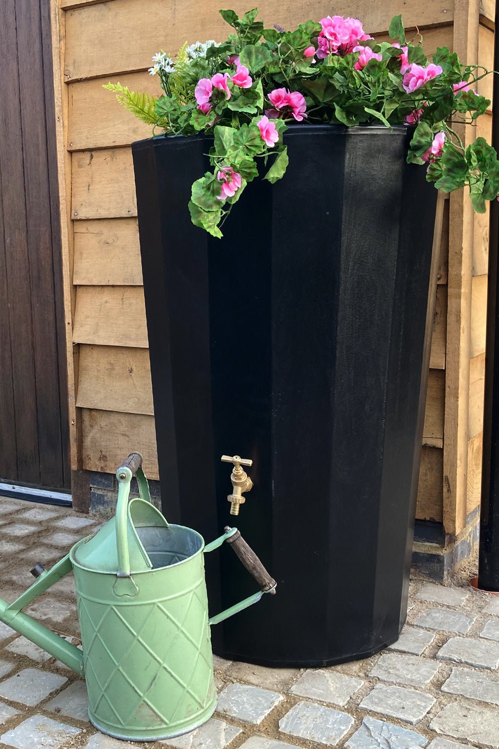 Midi Metropolitan 165 Litre Water Butt Planter - Frankton's