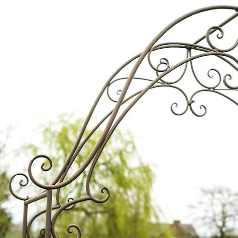 Fleur-de-lys Arch - Rusty Iron - Frankton's